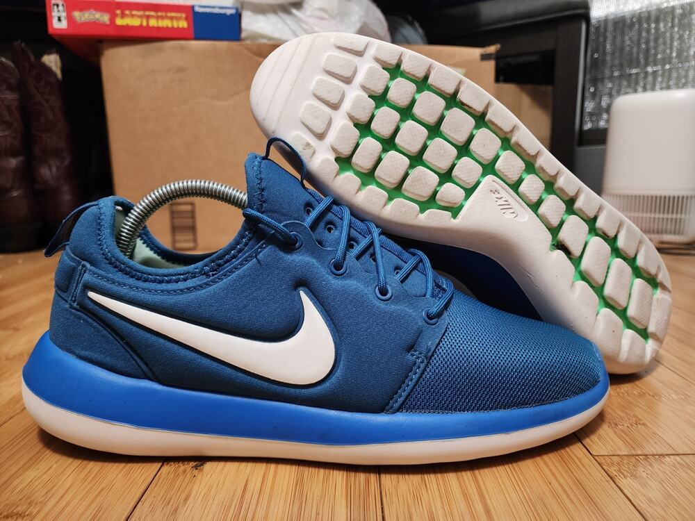 Nike Roshe Two Mens Size 9 Blue Mesh Athletic Running Shoes Sneakers 844656-403